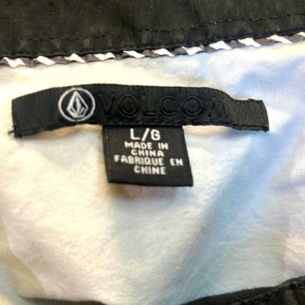 Volcom X Factor Long Sleeves Button Up Black Shir… - image 2